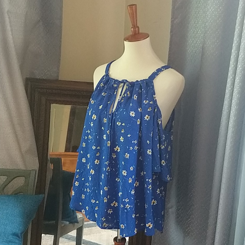 Floral Cold Shoulder Blouse